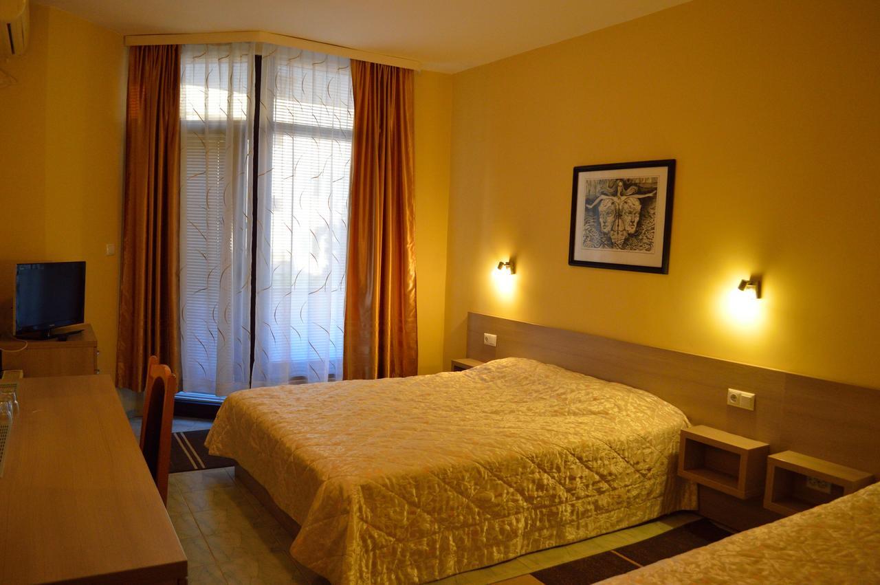 Hotel Drama Бургас Экстерьер фото